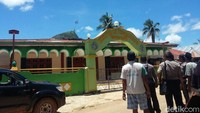 Kondisi medan yang jauh dan jaringan komunikasi yang susah menghambat update info terkini, kata Kepala Pelaksana BPBD Provinsi Papua Welliam R Manderi.