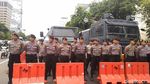Foto: Massa dan Pengamanan Jelang Sidang PK Ahok