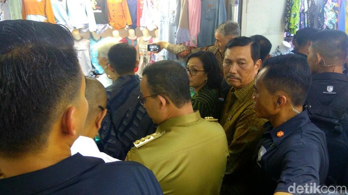 Anies Dampingi Jokowi dan Bos IMF Kunjungi Tanah Abang