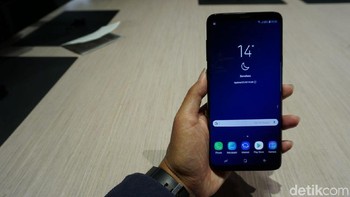 Galaxy S9+ hadir dengan spek mumpuni, RAM 6 GB dan mengusung kamera ganda. Foto: Rachmatunnisa/detikINET