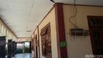 Potret Masjid Al Muhajirin Rusak Akibat Gempa 7,6 SR di Papua
