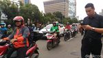 Foto: Massa dan Pengamanan Jelang Sidang PK Ahok