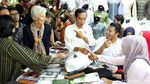 Ajak Bos IMF ke Pasar Tanah Abang, Jokowi Semringah Banget
