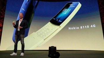 Suasana saat Nokia 8110 reborn diluncurkan secara resmi. Foto: Reuters