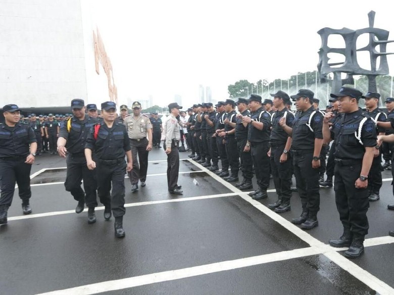 Pengamanan di Parlemen Jangan Jauhkan Rakyat dari Wakil Rakyat Pengamanan di Parlemen Jangan Jauhkan Rakyat dari Wakil Rakyat