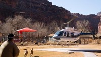 Satu-satunya cara untuk mencapai Supai adalah menggunakan helikopter, keledai atau berkuda (BBC Travel)