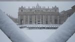 Foto: Langka! Roma Diguyur Hujan Salju Terlebat