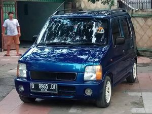 Pimp My Ride untuk Karimun Kotak Demi Sahabat
