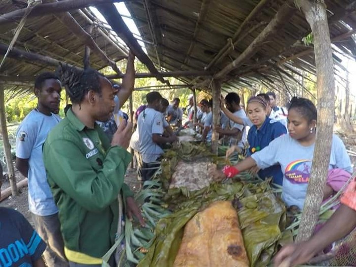Bukan Papeda atau Ikan  Kuah Kuning Ini Makanan Asli  Papua