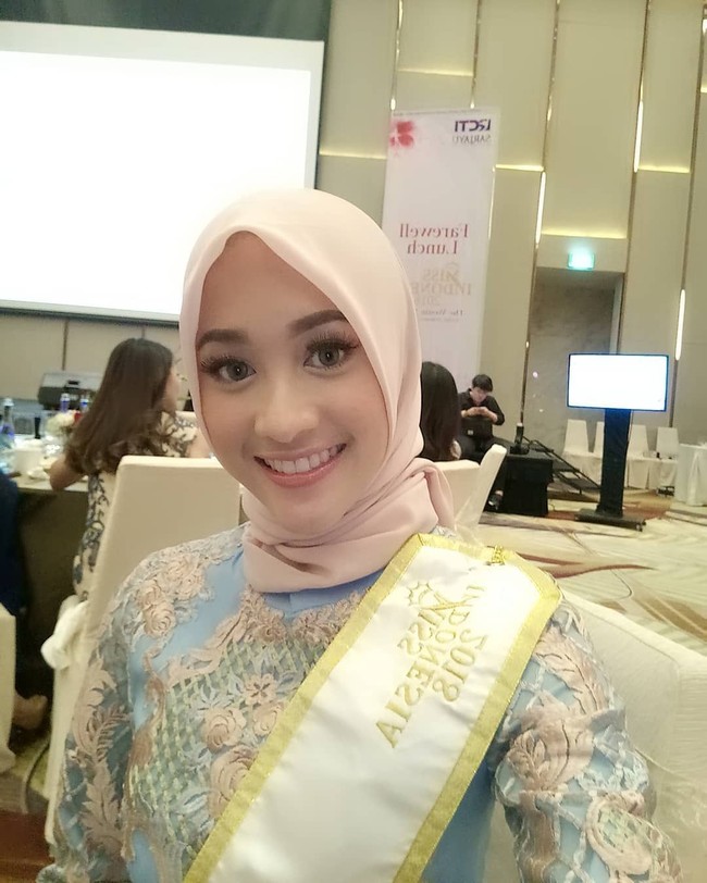 Perkenalkan salah satu finalis Miss Indonesia 2018, Raudha Kasmir yang sukses mencuri perhatian. (Foto: Instagram)