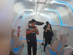 Interior Mewah Hyperloop One, Kereta Secepat Pesawat