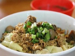 Pecinta Mie Wajib Cicipi 5 Mie Legendaris di Indonesia Ini