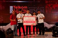 Sisihkan Ratusan Peserta, Tim Gifood Juarai Telkom Hackathon 2018