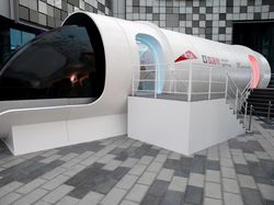 Interior Mewah Hyperloop One, Kereta Secepat Pesawat