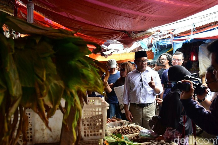 Jumpa Ridwan Kamil, Pedagang Ingin Revitalisasi Pasar Cikarang