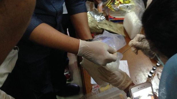 Polri telah menjalin kerja sama dengan kepolisian anti narkoba China untuk mengusut kasus 1,6 ton sabu.