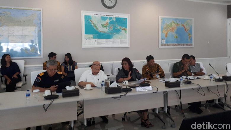 Dirampas Negara, Kapal Fu Yuan Yu akan Dibawa Menteri Susi Keliling RI Dirampas Negara, Kapal Fu Yuan Yu akan Dibawa Menteri Susi Keliling RI