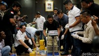 Dirtipid Narkoba Bareskrim Polri, Brigjen Pol Eko Daniyanto mengatakan Bareskrim Polri telah mengambil alat navigasi itu dan kemudian telah menyerahkan ke Puslabfor.