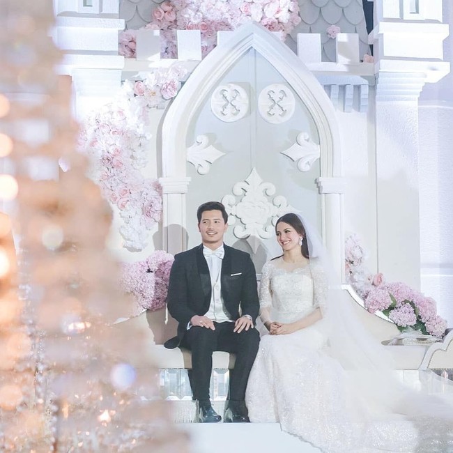 Banyak netizen mengungkapkan kekagumannya pada pernikahan Fazura dan Fattah karena dianggap sebagai pasangan serasi. Mengingat kedua mempelai sama-sama cantik dan tampan. Foto: Instagram