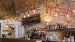 Asyiknya! Di Kafe Ini Bisa Bermain Ratusan Jenis Board Game Sambil Minum Bir