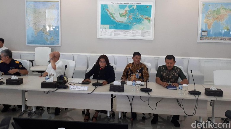 Susi akan Tenggelamkan 4 Kapal Asing yang Ditangkap Bawa Narkoba Susi akan Tenggelamkan 4 Kapal Asing yang Ditangkap Bawa Narkoba