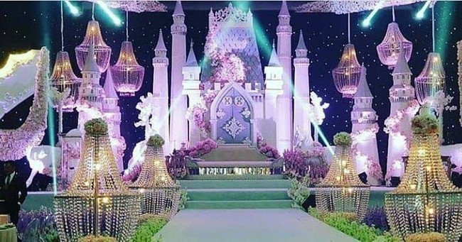 Untuk resepsi kami pada 25 Februari, kami telah memutuskan tema fairytale dan akan dihadiri oleh keluarga dan teman-teman saya, ungkap Fazura. Foto: Instagram