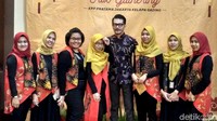 Ferry Salim memuji sistem perpajakan di Indonesia yakni self assessment. Artinya, pajak tersebut dihitung, dilaporkan, dan dibayarkan sendiri.