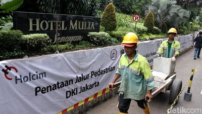 Sambut Asian Games, Trotoar di Kawasan Senayan Dilebarkan