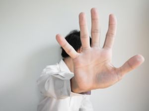 Apa Itu Denial dalam Bahasa Gaul? Ini Pengertian, Ciri-ciri, dan Dampaknya