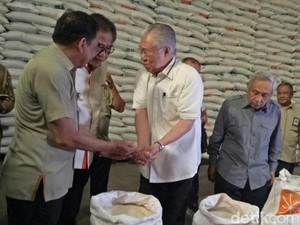 Mendag Maraton Awasi Beras Impor di Gudang-gudang Bulog