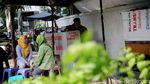 Begini Kondisi PKL yang Tetap Berjualan di Atas Trotoar