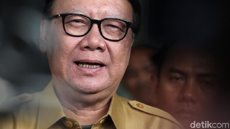 Cegah Teror, Mendagri Minta Pemda Awasi dan Tindak Ormas Radikal Cegah Teror, Mendagri Minta Pemda Awasi dan Tindak Ormas Radikal
