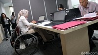 Dalam aktifitas ini Persolkelly juga bersinergi dengan beberapa klien yang juga ikut langsung melakukan proses wawancara dan berharap mendapat potensial calon karyawan untuk dipekerjakan pada perusahaan mereka.