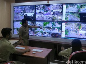 Pemkot Semarang Punya Ruangan Canggih untuk Pantau Situasi Kota