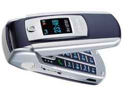 Selain Nokia Pisang, Ini Ponsel Jadul Layak Reinkarnasi