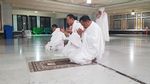 Foto: Momen Kapolri Tito dan Istri Laksanakan Ibadah Umrah