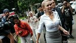 Nikita Mirzani, Meme Kocak Black Panther hingga Hot Mom Tania Putri