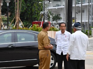 Semobil di RI-1, Jokowi dan Anies Bahas Apa?