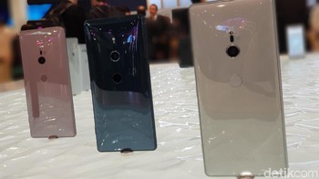 Di sektor fotografi Sony menyematkan kamera utama 19 megapiksel dengan sensor bikinan sendiri, Exmor RS berukuran 1/2.3 inch. (Foto: detikINET/Achmad Rouzni Noor II)