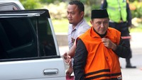 Rusliyanto tiba di gedung KPK, Jakarta.