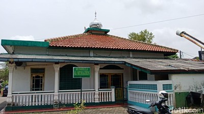 Foto: Saksi Bisu Muazin Meninggal Saat Kumandangkan Azan Subuh