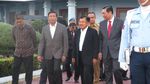 Foto: Anies Antar JK Saat Berangkat ke Afghanistan