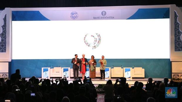 'New Growth Models in a Changing Global Landscape'