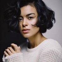 Momen Idul Adha memang jadi kesempatan yang tepat untuk puas menyantap daging. Tapi seperti diketahui kebanyakan makan daging, terutama daging merah dan daging olahan juga kurang baik bagi kesehatan hingga lingkungan. Salah satu selebriti yang menghindarinya adalah Eva Chelia. Aktris ini dikenal sangat ketat dalam menerapkan diet vegan bahkan menghindari barang-barang yang meninggalkan jejak karbon. Foto: Dok. Instagram/evacelia