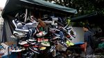 Begini Kondisi PKL yang Tetap Berjualan di Atas Trotoar