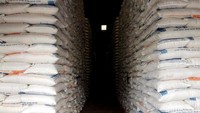 Menteri Perdagangan (Mendag), Enggartiasto Lukita, mengatakan beras impor yang masuk di gudang sebagai cadangan. Kapan keluarnya nanti akan dilihat kembali oleh pemerintah.