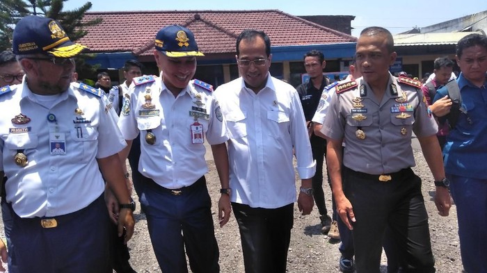 Hanya 140 Taksi Online di Jatim yang Miliki Izin Operasional