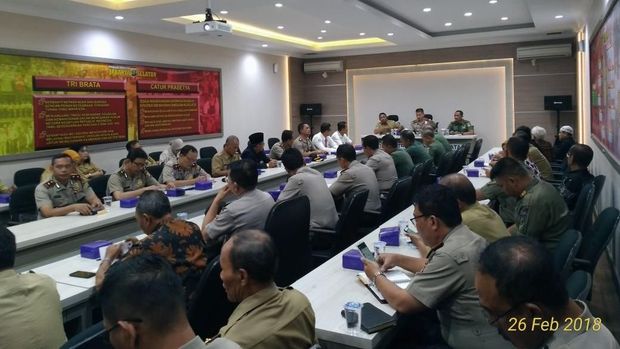 Tangani Aduan Soal Orang Gila, Polri-TNI-Pemkot Jaksel Buat Posko