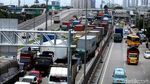 Sudah Non Tunai, Masuk Gerbang Tol Kebon Bawang Masih Macet