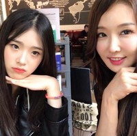 Su Jin merupakan seorang ibu yang memiliki satu anak perempuan. Bahkan jika keduanya berfoto bersama, Su Jin kerap dikira sebagai kakaknya bukan ibunya. Foto: Instagram